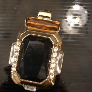 Pendant Gold & Black.